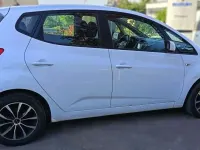 Usata Kia Venga 90 CV (66 kW) 2016 Bianco Utilitaria