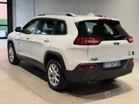 Usata Jeep Cherokee Longitude 140 CV (102 kW) 2015 Bianco SUV