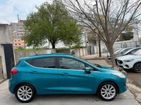Usata Ford Fiesta Titanium 85 CV (62 kW) 2018 Blu Utilitaria