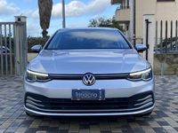 Usata VW Golf VIII Life 116 CV (85 kW) 2021 Argento Berlina