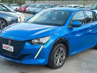 Usata Peugeot 208 Allure 56 kW (77 CV) 2021 Blu Utilitaria