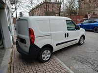 Usata Fiat Doblò 105 CV (77 kW) 2013 Bianco Monovolume