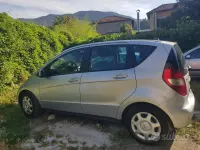 Usata Mercedes A160 102 CV (75 kW) 2011 Grigio Utilitaria