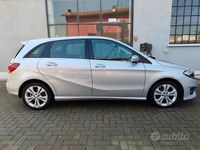 Usata Mercedes B180 Executive 109 CV (80 kW) 2015 Grigio Monovolume