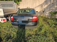 Usata Audi A4 130 CV (95 kW) 2002 Nero Berlina