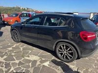 Usata Mercedes GLA200 136 CV (100 kW) 2015 Nero SUV