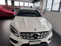 Usata Mercedes GLA200 136 CV (100 kW) 2018 Bianco SUV
