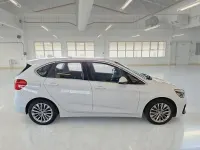 Usata BMW 225 Active Tourer iPerformance 136 CV (100 kW) 2021 Bianco Monovolume