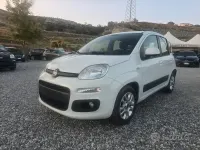 Usata Fiat Panda Lounge 95 CV (69 kW) 2016 Bianco Utilitaria