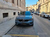 Usata Volvo XC40 150 CV (110 kW) 2021 Grigio SUV