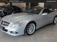 Usata Mercedes SL350 Chrome 315 CV (231 kW) 2008 Grigio Cabrio