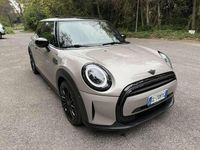 Usado Mini Cooper Premium Plus 136 CV (100 kW) 2023 Beige Utilitario