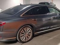 Usata Audi A8L 340 CV (250 kW) 2022 Grigio Berlina