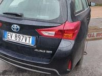 Usata Toyota Auris Hybrid Active 99 CV (72 kW) 2014 Station wagon