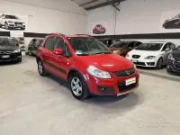 Usata Suzuki SX4 90 CV (66 kW) 2011 Rosso SUV