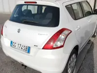 Usata Suzuki Swift 94 CV (69 kW) 2013 Bianco Utilitaria
