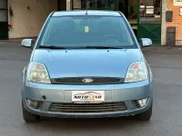 Usata Ford Fiesta Collection 75 CV (55 kW) 2005 Argento Utilitaria