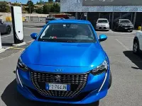Usata Peugeot 208 102 CV (75 kW) 2020 Utilitaria