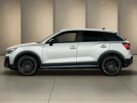 Nuova Audi Q2 S-Line 2026 Argento cavo metallizzato SUV