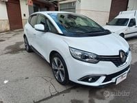 Usata Renault Scénic IV Intens 110 CV (80 kW) 2017 Bianco Monovolume