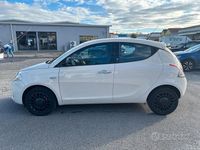 Usata Lancia Ypsilon 69 CV (50 kW) 2018 Bianco Utilitaria
