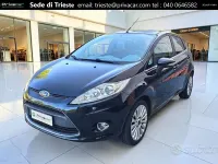 Usata Ford Fiesta Titanium 97 CV (71 kW) 2010 Nero Utilitaria