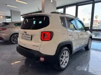 Usata Jeep Renegade Limited 131 CV (96 kW) 2021 Bianco pastello SUV