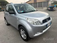 Usata Daihatsu Terios 105 CV (77 kW) 2006 Grigio SUV