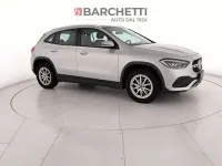 Usata Mercedes GLA200 Business 150 CV (110 kW) 2022 Grigio SUV