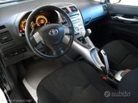 Second-hand Toyota Auris 126 CP (92 kW) 2009 Gri Hatchback
