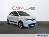 Usata Renault Twingo Equilibre 60 kW (82 CV) 2023 Blu Utilitaria