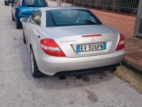 Usata Mercedes SLK200 163 CV (119 kW) 2005 Argento Cabrio