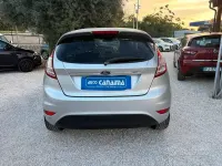 Usata Ford Fiesta Titanium 86 CV (63 kW) 2018 Grigio Utilitaria