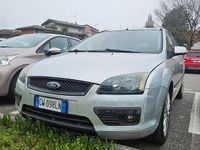 Usata Ford Focus Style 90 CV (66 kW) 2005 Grigio Station wagon