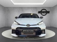 Usata Toyota Yaris 280 CV (205 kW) 2024 Bianco Berlina