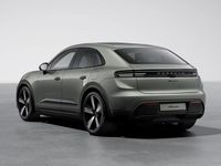 Nuova Porsche Macan 330 kW (449 CV) 2026 Verde aventurine metallizzato SUV