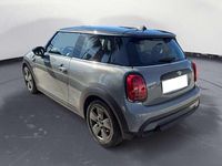 Usata Mini ONE Classic 102 CV (75 kW) 2021 Grigio metallizzato scuro Utilitaria