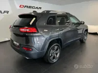 Usata Jeep Cherokee 200 CV (147 kW) 2016 Grigio SUV