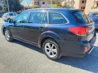 Usado Subaru Outback 151 CV (111 kW) 2015 Azul Familiar