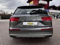 Usata Audi Q7 Business Plus 218 CV (160 kW) 2016 Grigio SUV