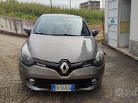Usata Renault Clio IV Life 75 CV (55 kW) 2016 Grigio Berlina