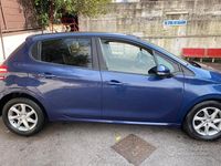Usata Peugeot 208 68 CV (50 kW) 2015 Blu Utilitaria