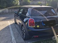 Usata Mini Cooper SE 136 kW (185 CV) 2020 Blu Utilitaria
