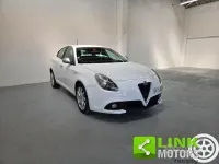 Usata Alfa Romeo Giulietta Super 120 CV (88 kW) 2016 Bianco Utilitaria