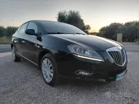 Usata Lancia Delta Gold 120 CV (88 kW) 2011 Nero Utilitaria