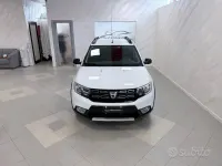 Usata Dacia Sandero Stepway 90 CV (66 kW) 2017 Bianco Berlina