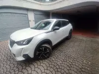 Usata Peugeot 2008 Allure 131 CV (96 kW) 2022 SUV