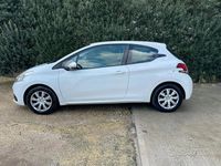 Usata Peugeot 208 75 CV (55 kW) 2016 Bianco Utilitaria