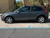 Usata Volvo C30 109 CV (80 kW) 2007 Grigio Utilitaria