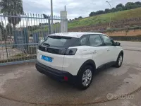 Usata Peugeot 3008 131 CV (96 kW) 2021 Bianco SUV
